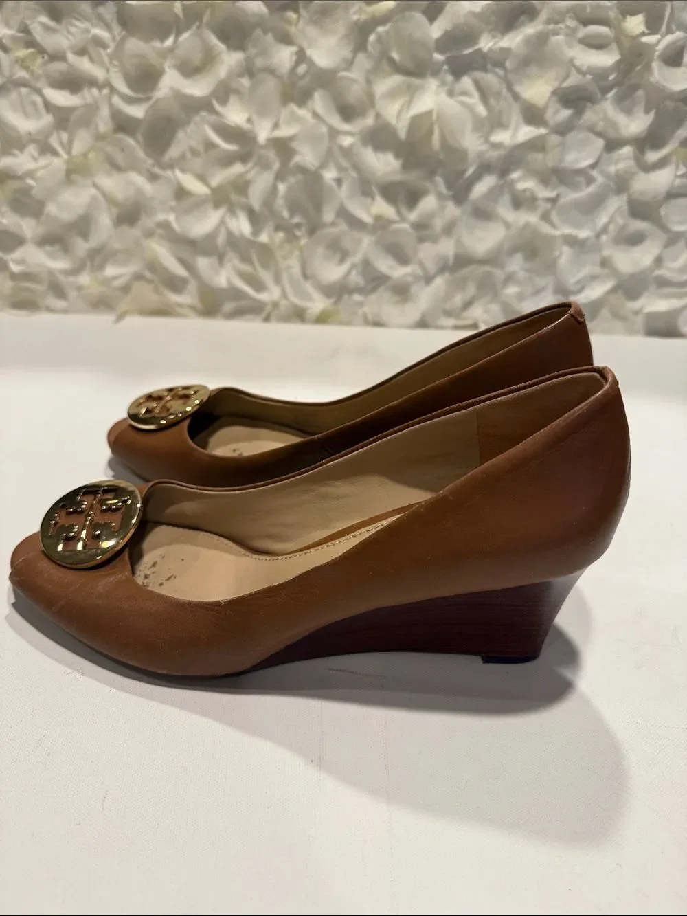 Tory Burch Tan Leather Peep-Toe Flats with Gold Logo